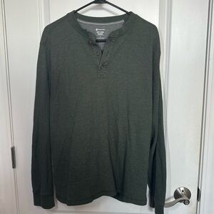 Large Dark Green Member’s Mark Long Sleeve